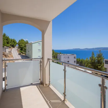 Casa Moderna - New Spacious Apartman *