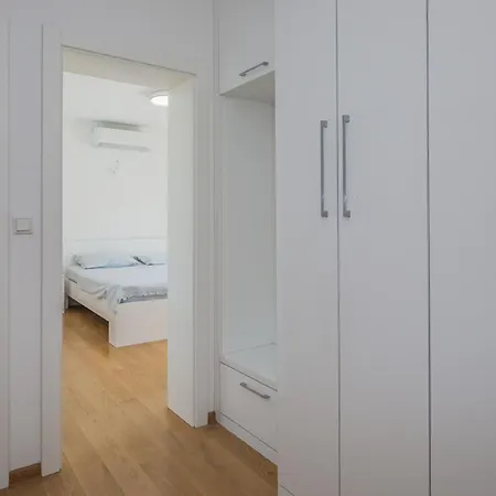 Apartman Casa Moderna - New Spacious *