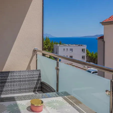 Casa Moderna - New Spacious Apartman