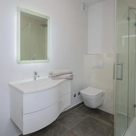 Apartman Casa Moderna - New Spacious *